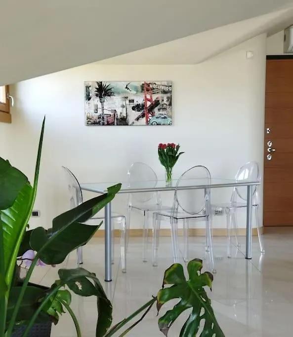 דירה Brusaporto Mansarda In Villa Vescovado